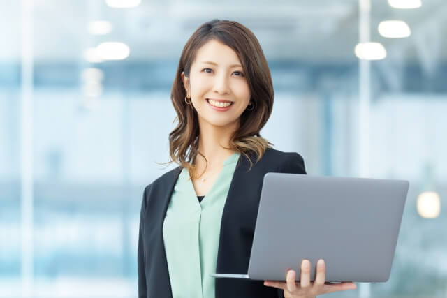 福岡でホームページ制作会社へ依頼するメリット